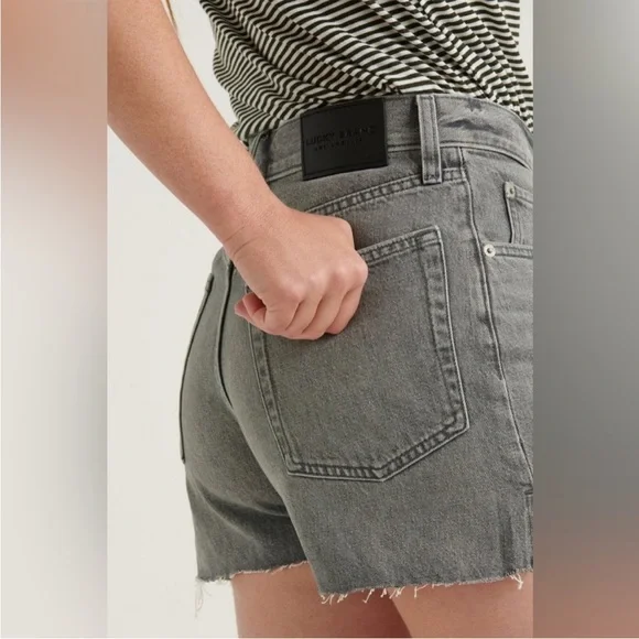 Lucky Brand Traveler High Waisted Jean Short Light Wash Gray - Picture 3 of 13